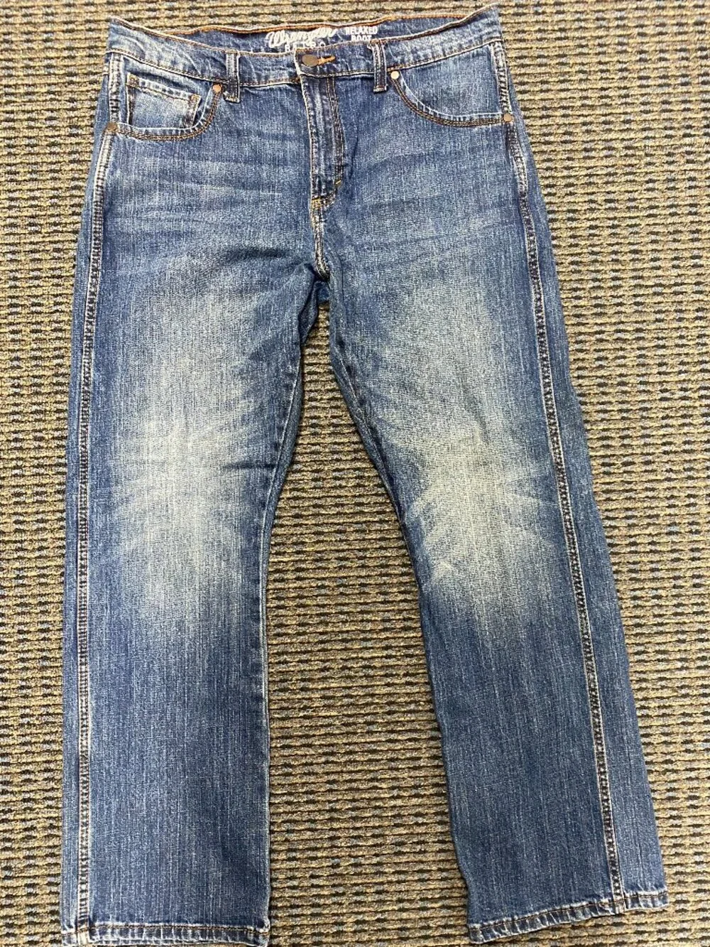 Wrangler Retro Relaxed Bootcut Jeans Medium Wash 34x32